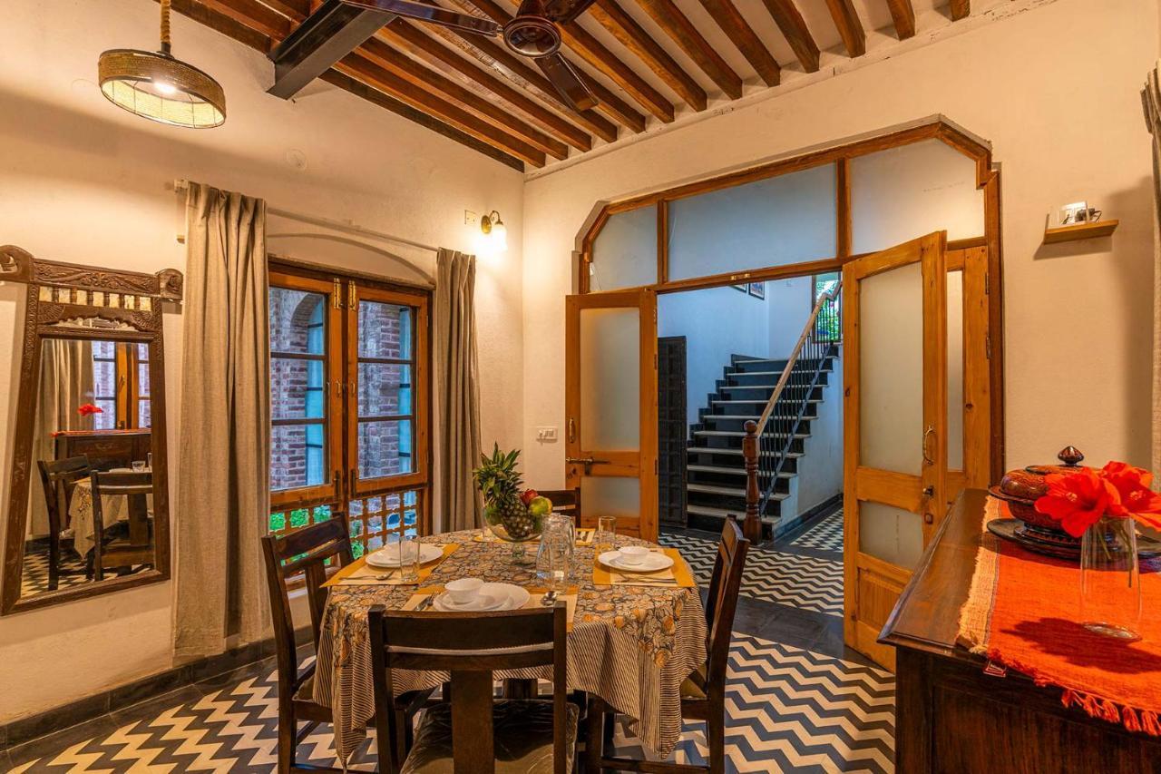 Stayvista'S Peepal Haveli - Rustic Kothi With Terrace, Breathtaking View & Bonfire Narainpur  Luaran gambar